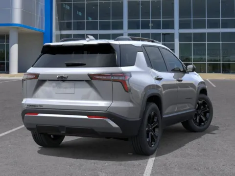 More photos of 2026 Chevrolet Equinox LT at Gregg Young Chevrolet of Omaha, NE