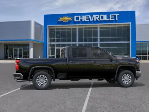 More photos of 2026 Chevrolet Silverado 2500 HD LT at Gregg Young Chevrolet of Omaha, NE