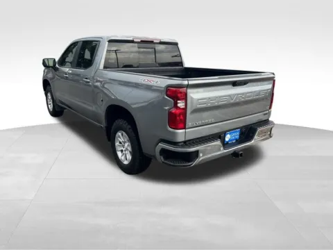 More photos of 2024 Chevrolet Silverado 1500 LT at Gregg Young Chevrolet of Omaha, NE
