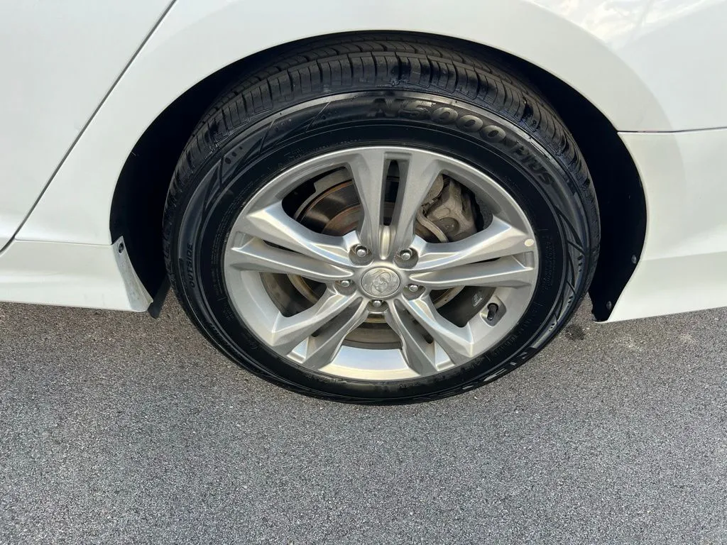 2018 Hyundai Sonata SEL photo 4