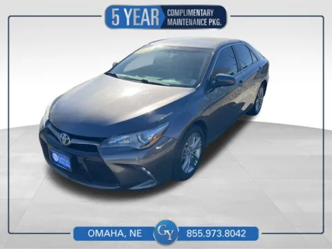 Gray 2017 Toyota Camry SE for sale in Omaha, NE