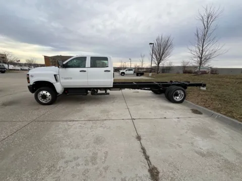 Another view of 2024 Chevrolet Silverado 6500HD for sale in Omaha, NE at Gregg Young Chevrolet - Omaha