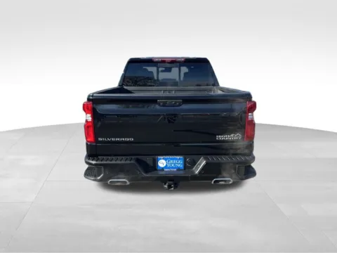 More photos of 2023 Chevrolet Silverado 1500 High Country at Gregg Young Chevrolet - Omaha, NE