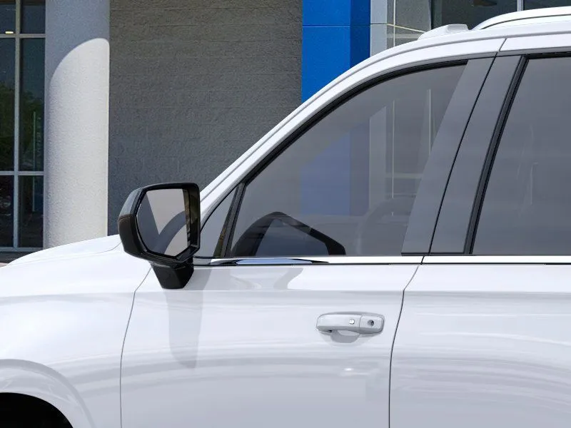 2025 Chevrolet Tahoe LS photo 3