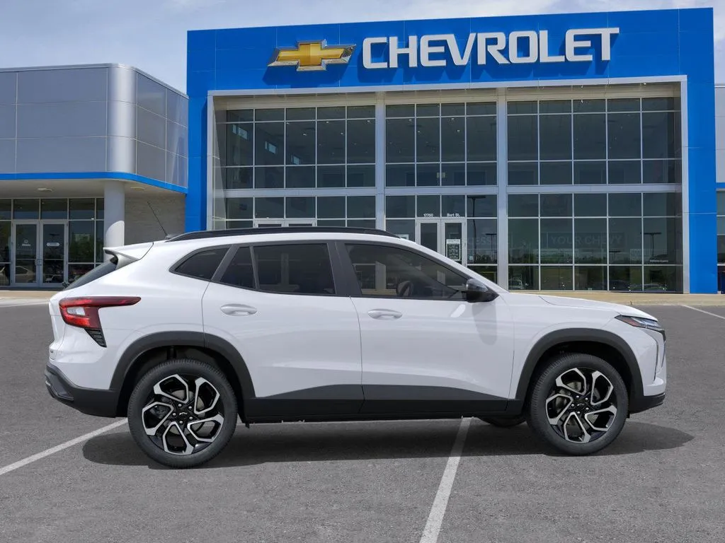 2026 Chevrolet Trax photo 3
