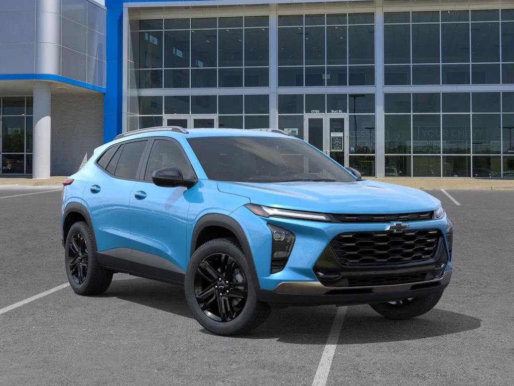 2026 Chevrolet Trax ACTIV photo 2