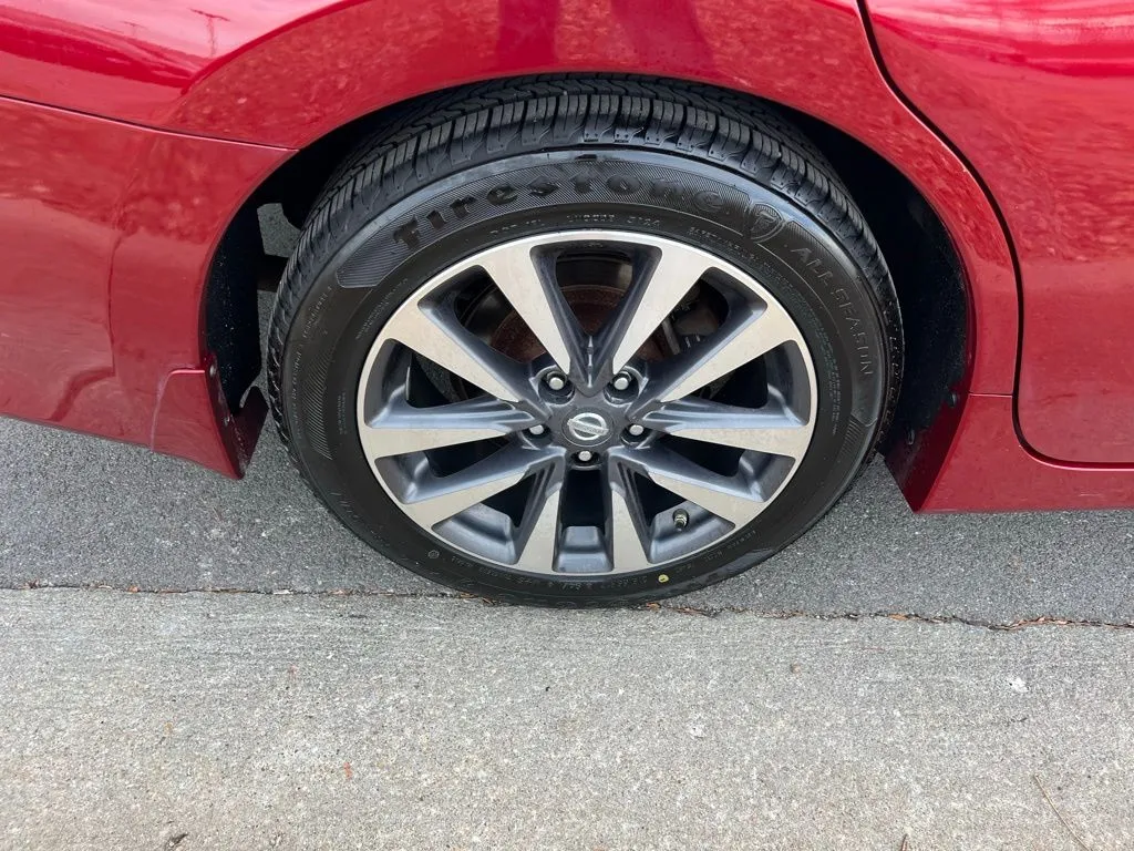 2017 Nissan Altima 2.5 SL photo 4