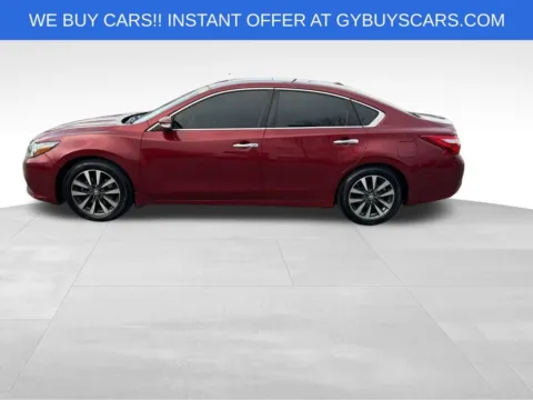 Another view of 2017 Nissan Altima 2.5 SL for sale in Omaha, NE at Gregg Young Chevrolet - Omaha