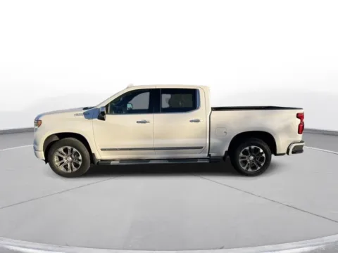 Another view of 2023 Chevrolet Silverado 1500 High Country for sale in Omaha, NE at Gregg Young Chevrolet - Omaha