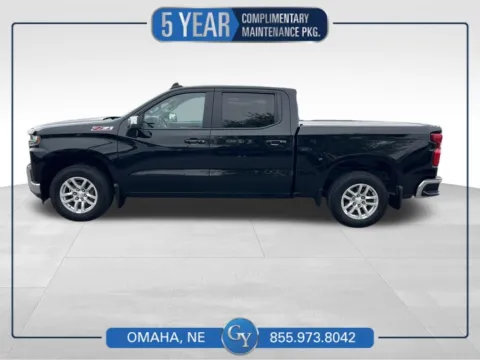 Black 2019 Chevrolet Silverado 1500 LT for sale in Omaha, NE
