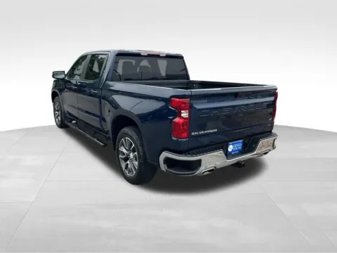 More photos of 2023 Chevrolet Silverado 1500 LT at Gregg Young Chevrolet of Omaha, NE