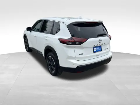 More photos of 2024 Nissan Rogue SV at Gregg Young Chevrolet of Omaha, NE