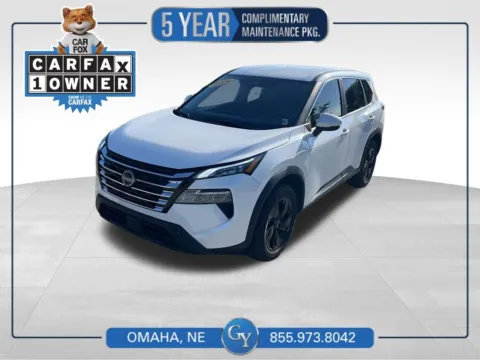 White 2024 Nissan Rogue SV for sale in Omaha, NE