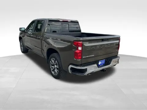 More photos of 2023 Chevrolet Silverado 1500 LT at Gregg Young Chevrolet of Omaha, NE