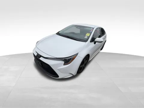 More photos of 2023 Toyota Corolla LE at Gregg Young Chevrolet of Omaha, NE