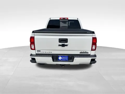 More photos of 2018 Chevrolet Silverado 1500 High Country at Gregg Young Chevrolet of Omaha, NE
