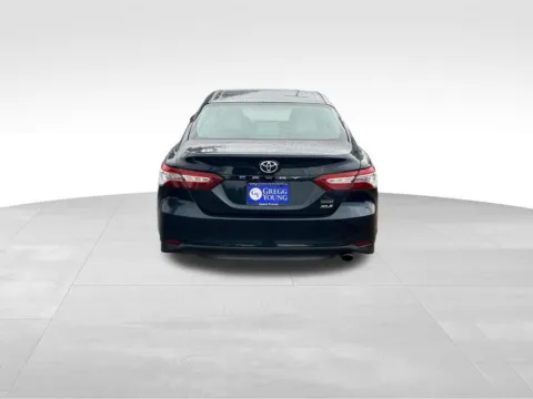 More photos of 2018 Toyota Camry XLE at Gregg Young Chevrolet of Omaha, NE