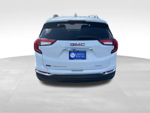 More photos of 2024 GMC Terrain SLT at Gregg Young Automotive of Atlantic - Chevrolet GMC, IA