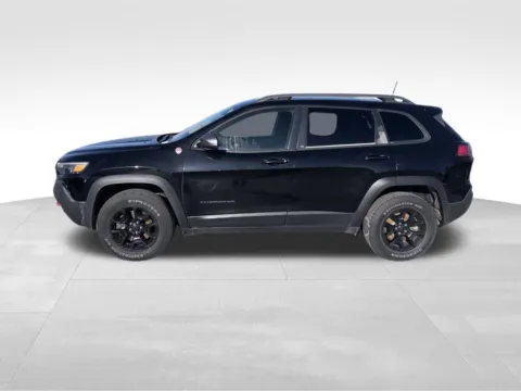 Another view of 2019 Jeep Cherokee Trailhawk for sale in Atlantic, IA at Gregg Young Automotive of Atlantic - Chevrolet GMC