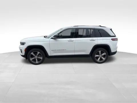 Another view of 2023 Jeep Grand Cherokee Limited for sale in Atlantic, IA at Gregg Young Chevrolet GMC Atlantic