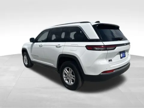 More photos of 2023 Jeep Grand Cherokee Laredo at Gregg Young Buick GMC Indianola, IA