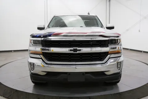 Photos of 2018 Chevrolet Silverado 1500 LT for sale in Chillicothe, OH at Chillicothe Truck
