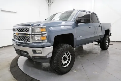 Another view of 2014 Chevrolet Silverado 1500 LT for sale in Chillicothe, OH at Chillicothe Truck