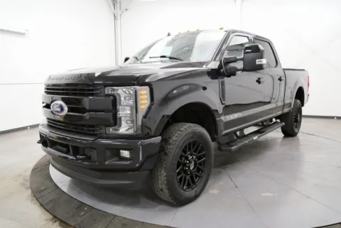Another view of 2019 Ford F-350SD Lariat for sale in Chillicothe, OH at Chillicothe Truck
