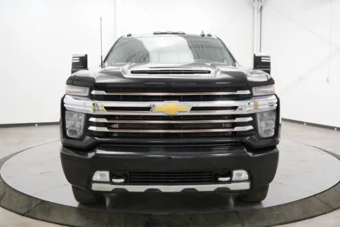 Photos of 2022 Chevrolet Silverado 3500HD High Country for sale in Chillicothe, OH at Chillicothe Truck