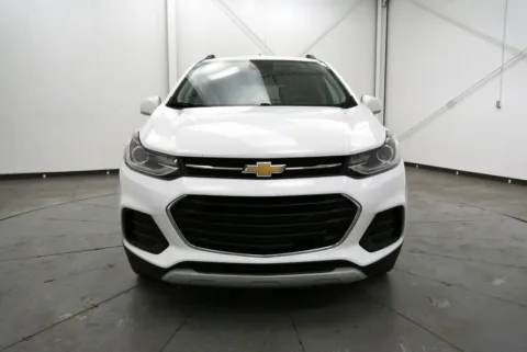 Photos of 2019 Chevrolet Trax LT for sale in Chillicothe, OH at Chillicothe Truck