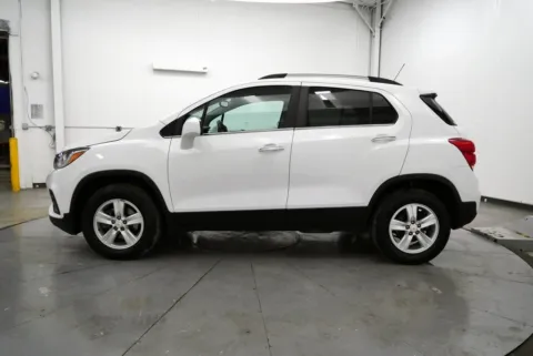 More photos of 2019 Chevrolet Trax LT at Chillicothe Truck, OH