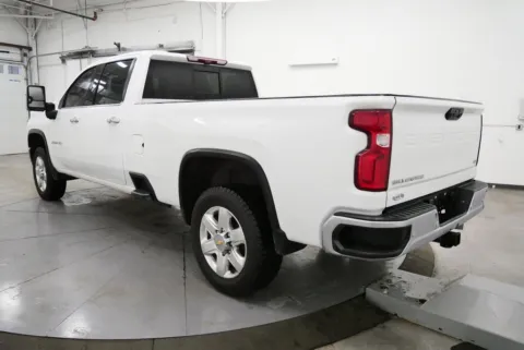 More photos of 2023 Chevrolet Silverado 2500HD LTZ at Chillicothe Truck, OH