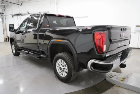 More photos of 2023 GMC Sierra 2500HD SLE at Chillicothe Truck, OH