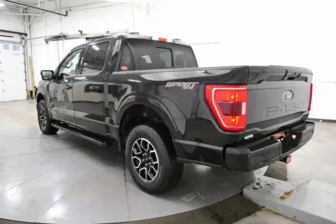 More photos of 2022 Ford F-150 XLT at Chillicothe Truck, OH
