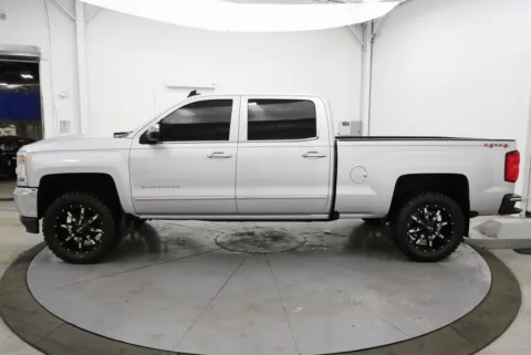 More photos of 2017 Chevrolet Silverado 1500 LTZ at Chillicothe Truck, OH