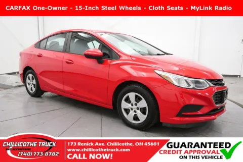 Red 2017 Chevrolet Cruze LS for sale in Chillicothe, OH