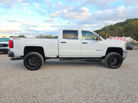 More photos of 2018 Chevrolet Silverado 2500HD LTZ at Chillicothe Truck, OH