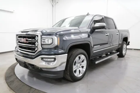 Another view of 2017 GMC Sierra 1500 SLT for sale in Chillicothe, OH at Chillicothe Truck