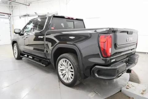 More photos of 2019 GMC Sierra 1500 Denali at Chillicothe Truck, OH