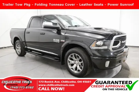 Black 2018 Ram 1500 Limited for sale in Chillicothe, OH
