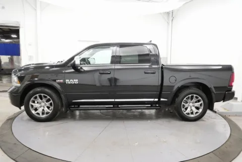 More photos of 2018 Ram 1500 Limited at Chillicothe Truck, OH