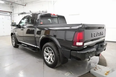 More photos of 2018 Ram 1500 Limited at Chillicothe Truck, OH