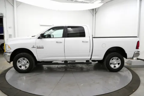 More photos of 2018 Ram 2500 SLT at Chillicothe Truck, OH