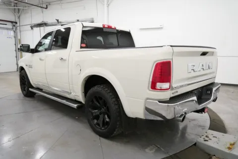 More photos of 2017 Ram 1500 Limited at Chillicothe Truck, OH