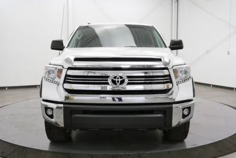 Photos of 2017 Toyota Tundra SR5 for sale in Chillicothe, OH at Chillicothe Truck