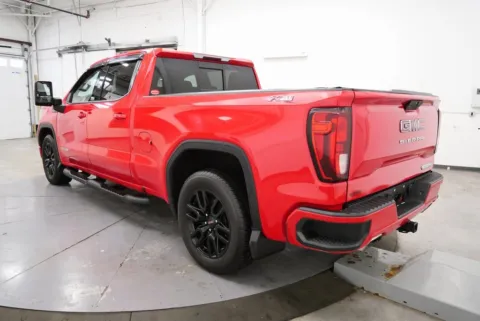More photos of 2021 GMC Sierra 1500 Elevation at Chillicothe Truck, OH