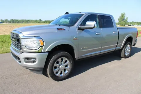 Another view of 2022 Ram 2500 Limited for sale in Chillicothe, OH at Chillicothe Truck