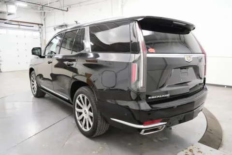More photos of 2021 Cadillac Escalade Premium Luxury Platinum at Chillicothe Truck, OH