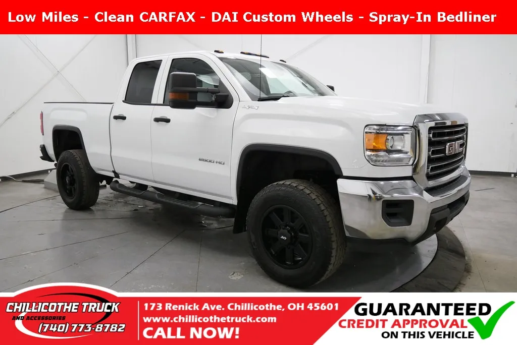 2017 GMC Sierra 2500HD WT's photo