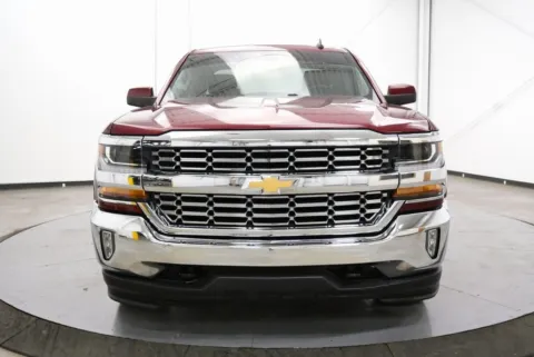 Photos of 2017 Chevrolet Silverado 1500 LT for sale in Chillicothe, OH at Chillicothe Truck